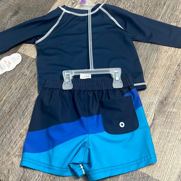 Wonder nation UPF 50+ 2 pieces set - Picture 5 of 7